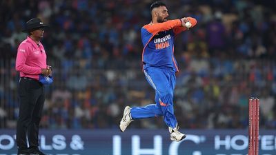 'They’ve seen him in T20 cricket...': Sanjay Manjrekar passes verdict on Rohit Sharma-led India's move to add Varun Chakravarthy in Champions Trophy 2025 squad Varun Chakravarthy of India in bowling action