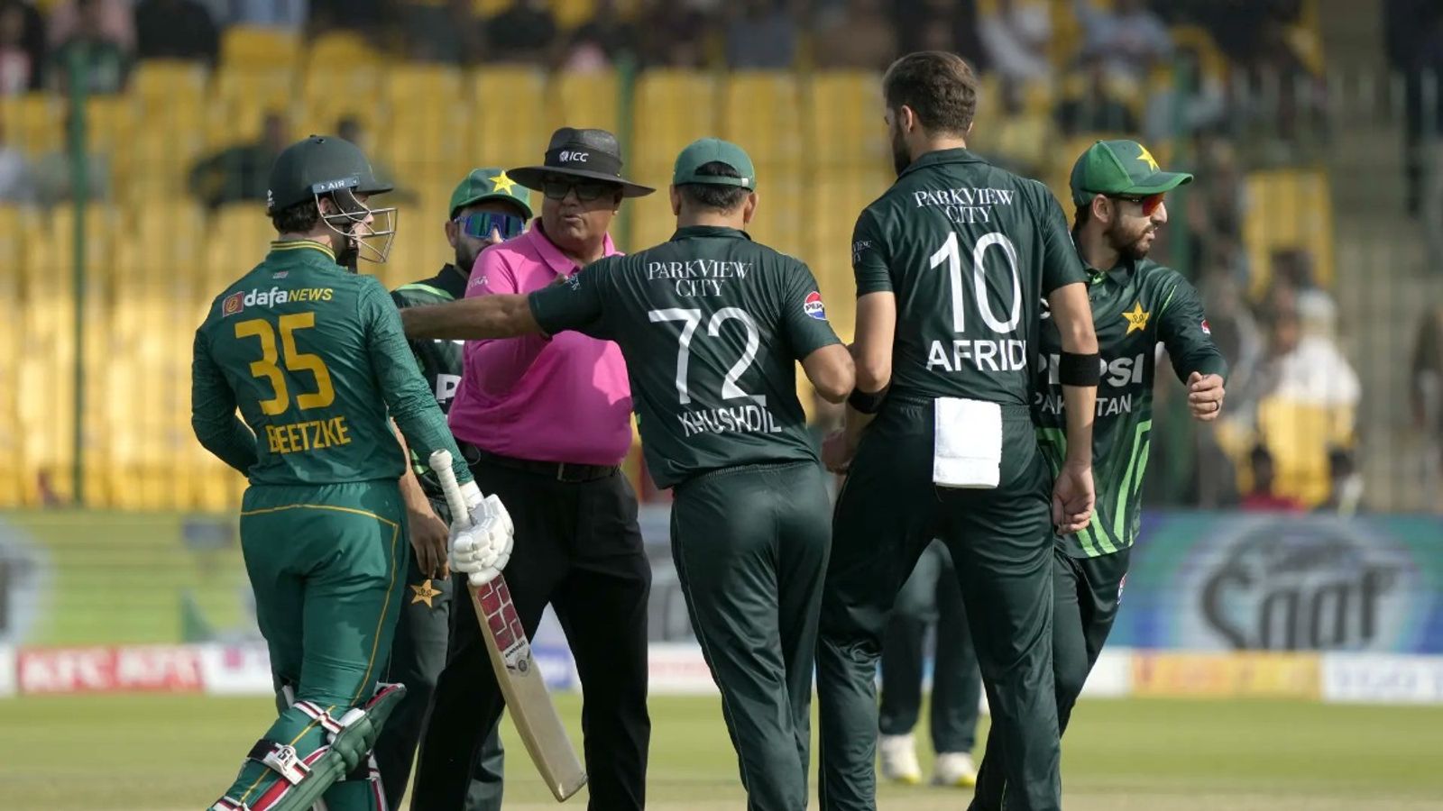 'Matthew didn't say anything, I kept...': Shaheen Shah Afridi breaks silence on his heated altercation with Breetzke Shaheen Afridi and Matthew Breetzke's heated altercation during tri nation series