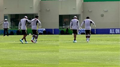 Rishabh Pant injured? Hardik Pandya hits star player in the knee during first practice session in Dubai SportsTak