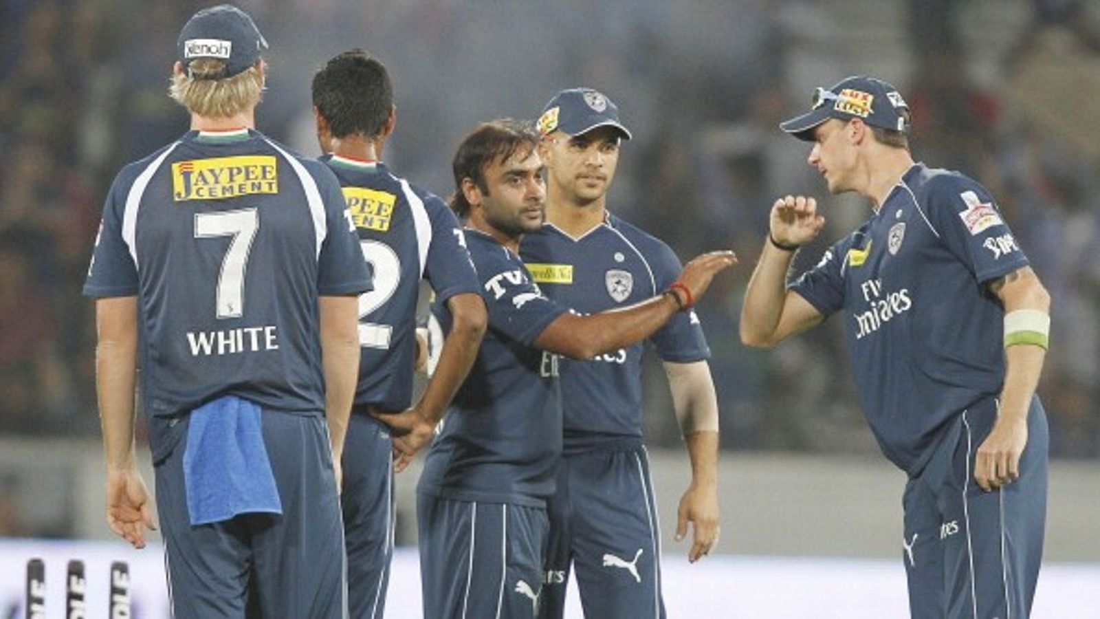 Legendary cricketer announces divorce, ends 12-year-long marriage, says 'we kindly ask for privacy...our separation is amicable' Deccan Chargers players in frame