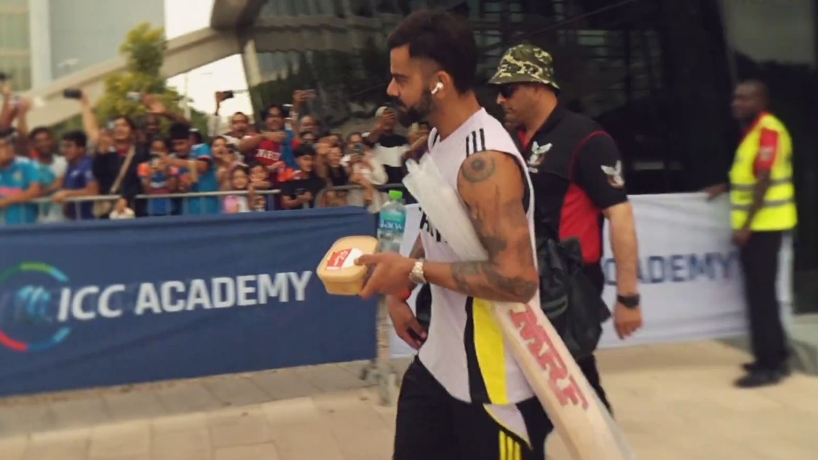 Virat Kohli manages to get special food in Dubai after BCCI puts ban on personal chefs Virat Kohli manages to get special food in Dubai after BCCI puts ban on personal chefs