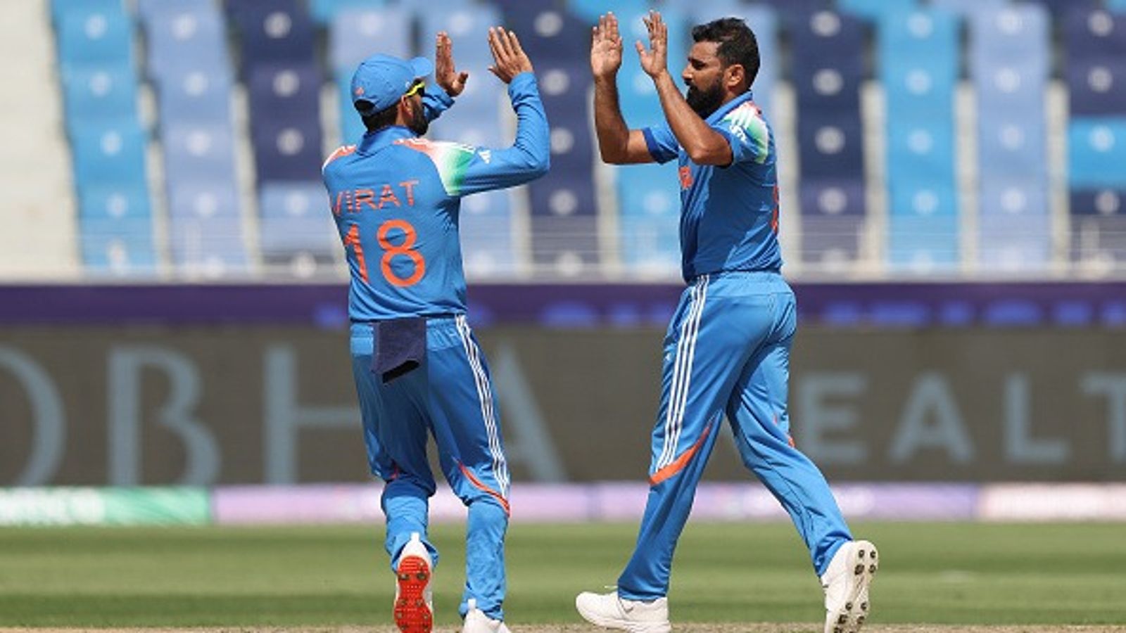 'Don't care about getting hit..no problem at all...': Mohammed Shami gives stern warning to Pakistan after picking fifer against Bangladesh in Champions Trophy 2025 Mohammed Shami and Virat Kohli