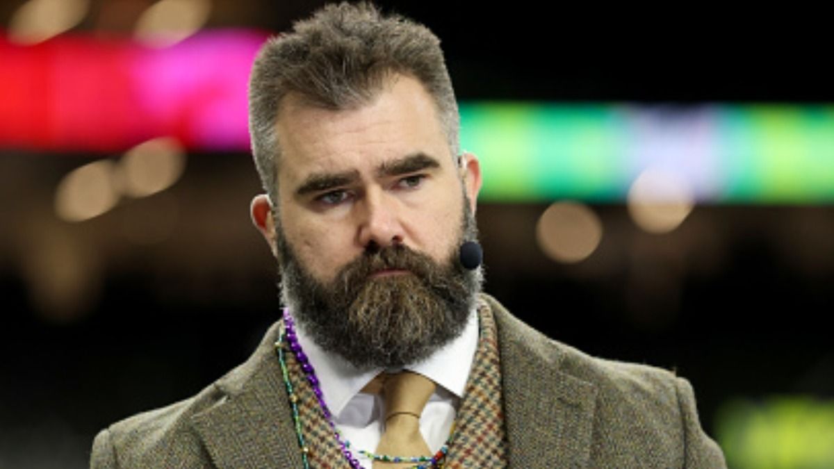 Jason Kelce makes a shocking move amid wife's fourth pregnancy