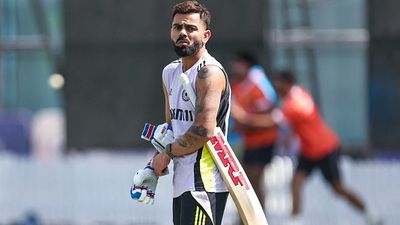 Has Virat Kohli given big injury scare to India ahead of Champions Trophy clash vs Pakistan? Worrisome pic from training session raises tension India's superstar batter Virat Kohli in action during team's practice session in Dubai