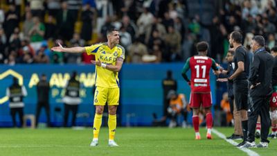 Cristiano Ronaldo issued a warning for his on-field tantrums amid Al-Nassr's defeat against Al-Ettifaq Cristiano Ronaldo issued a warning for his on-field tantrums amid Al-Nassr's defeat against Al-Ettifaq