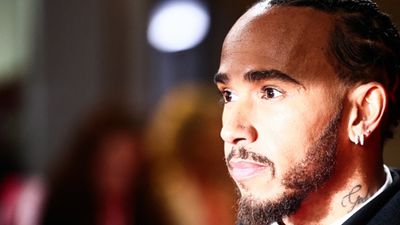 Lewis Hamilton breaks silence on renewed retirement speculations amid a tumultuous beginning with Ferrari Lewis Hamilton breaks silence on renewed retirement speculations amid a tumultuous beginning with Ferrari