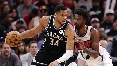 NBA Trade Rumor: Bucks Target Jazz's Star Forward to Address Aging Roster Concerns and Form Dynamic Duo with Giannis Antetokounmpo Giannis Antetokounmpo #34 of the Milwaukee Bucks