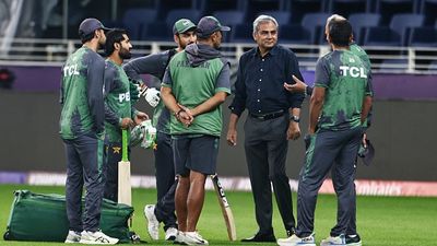 'PCB chairman doesn't know much about cricket...': Ex-Pakistan star passes shocking remarks on Mohsin Naqvi after team's poor campaign in Champions Trophy 2025 Pakistan's Cricket Board (PCB) Mohsin Naqvi speaks with the team members during a practice session at the Dubai International Stadium in Dubai
