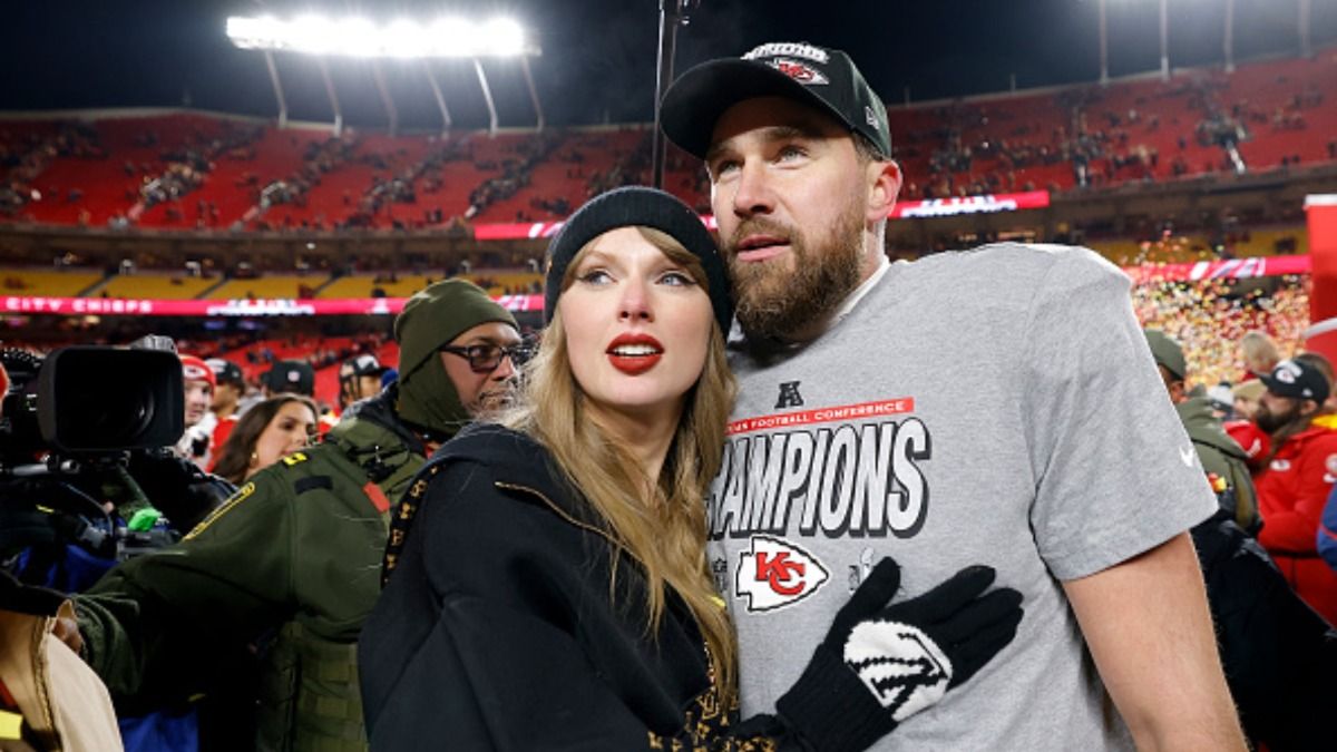 Travis Kelce steps up to shield Taylor Swift amidst rising controversies Travis Kelce steps up to shield Taylor Swift amidst rising controversies