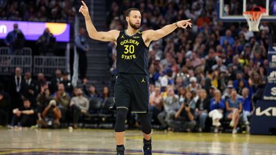 Stephen Curry drops 56 points, hits rare milestone in Golden State Warriors' victory over Orlando Magic Stephen Curry drops 56 points, hits rare milestone in Golden State Warriors' victory over Orlando Magic
