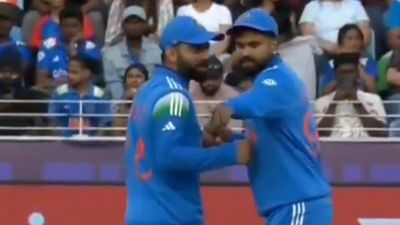 WATCH: Virat Kohli mimics Shreyas Iyer's fielding blunder during India vs New Zealand Champions Trophy 2025 clash Virat Kohli and Shreyas Iyer