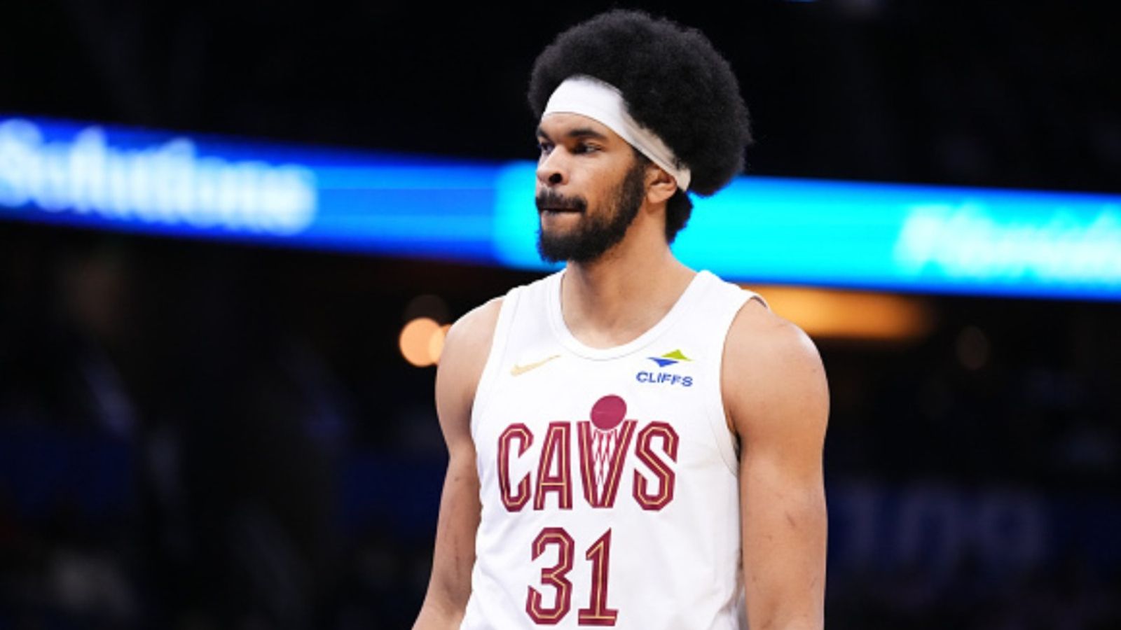 ‘I really mesh well with these guys’: Cleveland Cavaliers Jarrett Allen reveals his happiness over not being traded Jarrett Allen in the frame
