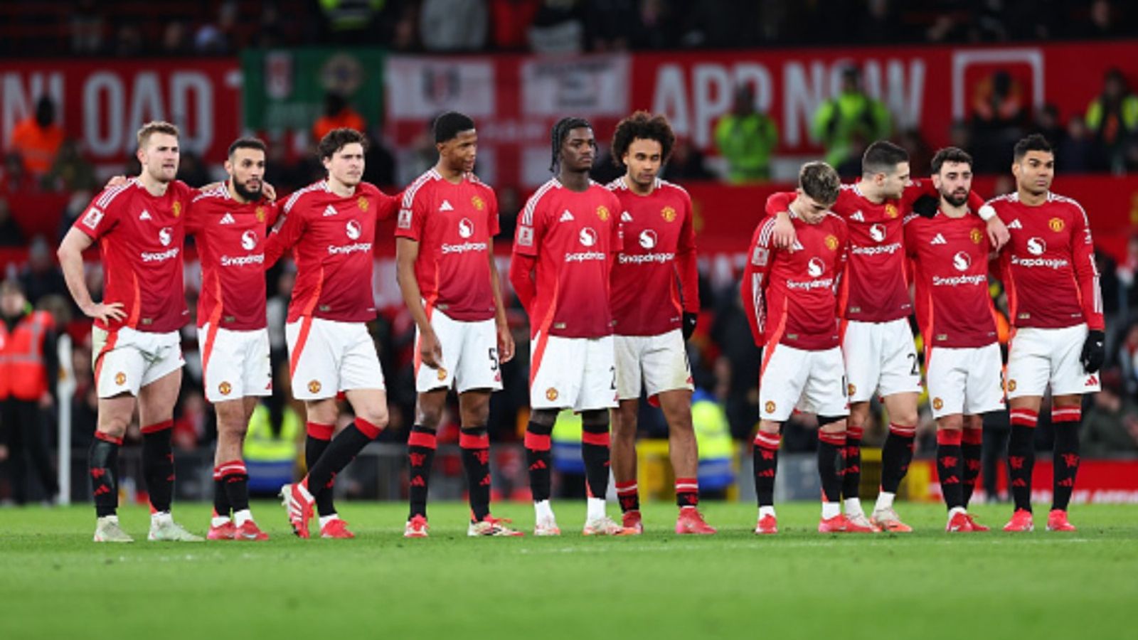 Former Arsenal goalie comes clutch as Fulham dumps Manchester United out of FA Cup after dramatic penalty shootout Manchester United players in the frame