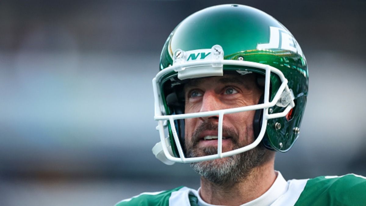 Aaron Rodgers reveals his future team preference: Where will he land next? Aaron Rodgers in the frame (via Getty)