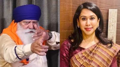 'These things happen in Pakistan...leave the country': Yuvraj Singh's father Yograj brutally slams Congress leader Shama Mohamed for fat-shaming Rohit Sharma Yograj Singh slams Shama Mohamed for fat-shaming Rohit Sharma