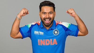 Rishabh Pant gets nominated for massive award ahead of semi-final clash against Australia, becomes second cricketer after Sachin Tendulkar to achieve this Rishabh Pant in frame
