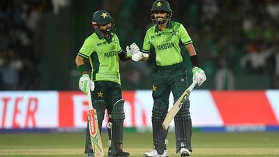 Babar Azam and Mohammad Rizwan dropped as PCB announces Pakistan's T20I squad against New Zealand Mohammad Rizwan of Pakistan interacts with teammate Babar Azam during the ICC Champions Trophy 2025
