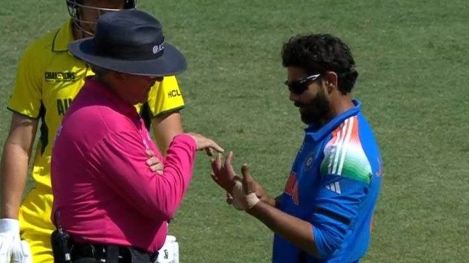 Why Ravindra Jadeja asked to remove tape from his hand during India vs Australia Champions Trophy semifinal clash? Here's what ICC rule says Ravindra Jadeja having chat with umpire Illingworth
