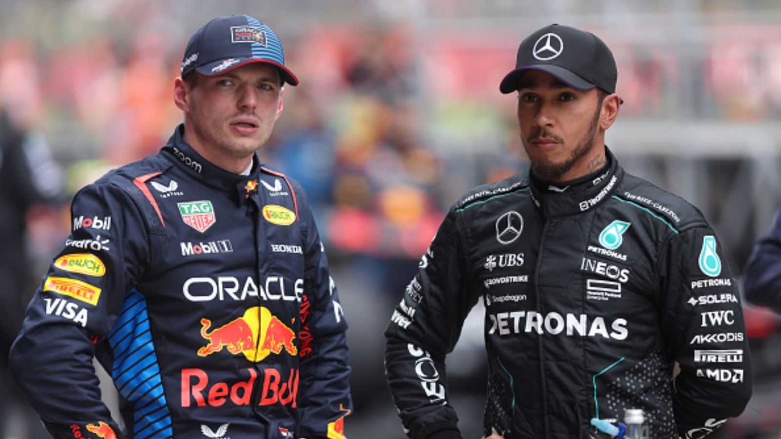 Toto Wolff’s Promise to Lewis Hamilton regarding Max Verstappen Revealed in Netflix’s Drive to Survive Max Verstappen and Lewis Hamilton in the frame