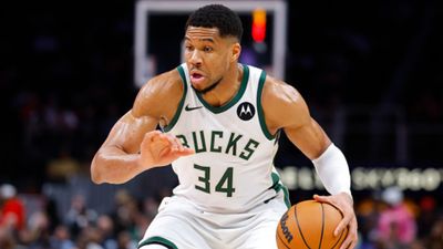Milwaukee Bucks Injury Report: Will Giannis Antetokounmpo play against the Orlando Magic? SportsTak
