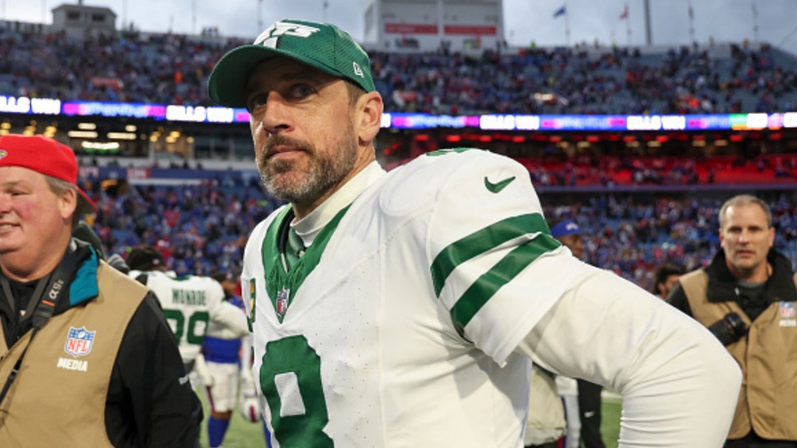 NFL Trade Rumor: 3-Time Conference Champions Target Aaron Rodgers as Top Quarterback Option Aaron Rodgers in the frame