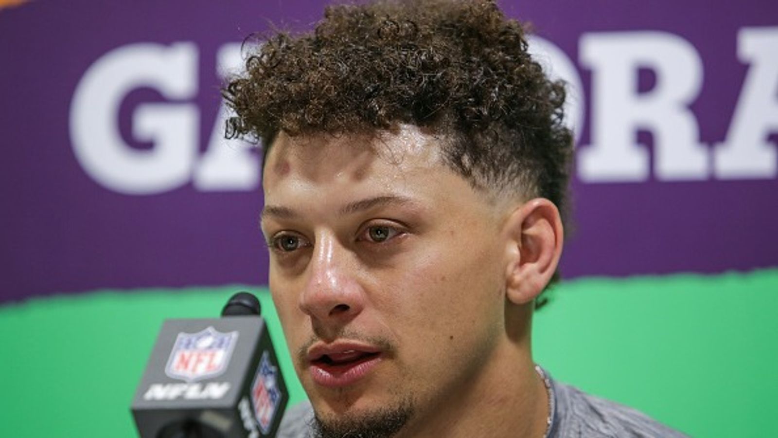 NFL Trade: Patrick Mahomes Reacts as Chiefs Lose Key Defensive Player to Panthers Patrick Mahomes in the frame.