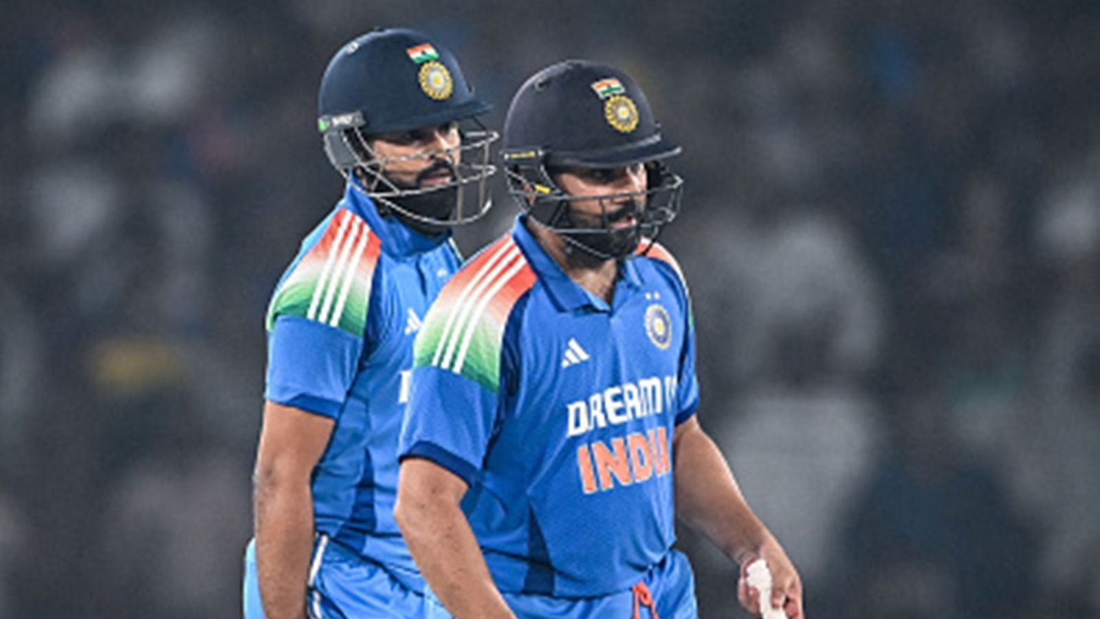 Shreyas Iyer responds to Rohit Sharma's 'silent hero' remark after Champions Trophy 2025 final win, says 'It wasn't easy to...' India's captain Rohit Sharma (R) and his teammate Shreyas Iyer gesture during the second ODI at the Barabati Stadium in Cuttack on February 9, 2025.