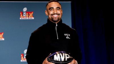 Jalen Hurts grabs headlines again, joins elite group with a rare off-court move Jalen Hurts grabs headlines again, joins elite group with a rare off-court move