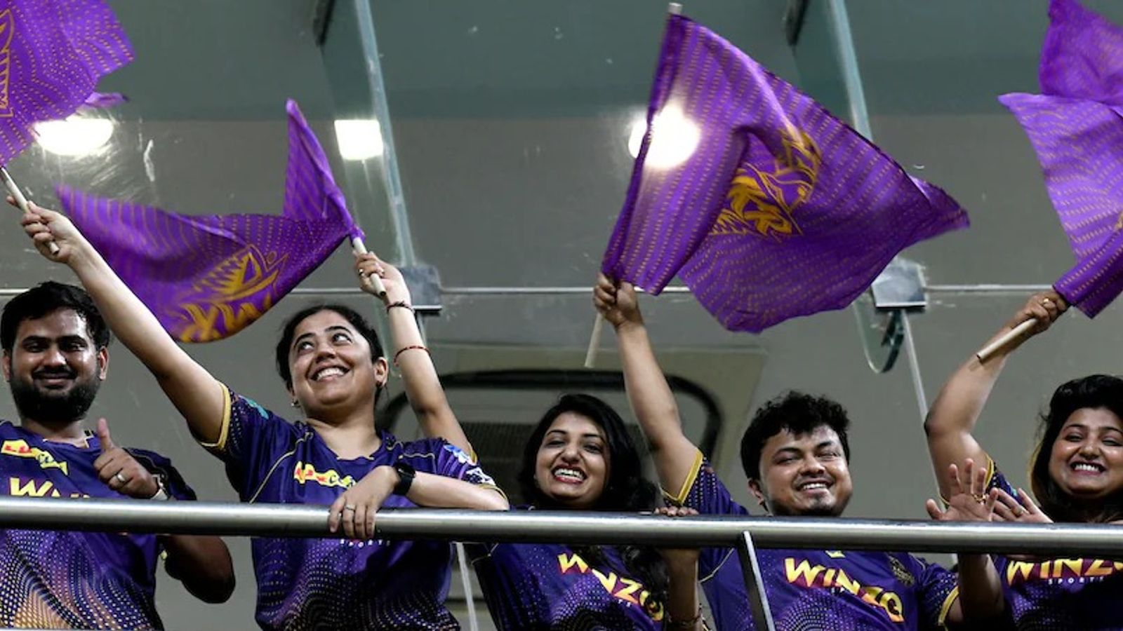 KKR rope in former DC bowler, who went unsold in mega auction, right ahead of IPL 2025 KKR fans all smiles in this frame