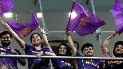 KKR rope in former DC bowler, who went unsold in mega auction, right ahead of IPL 2025 KKR fans all smiles in this frame