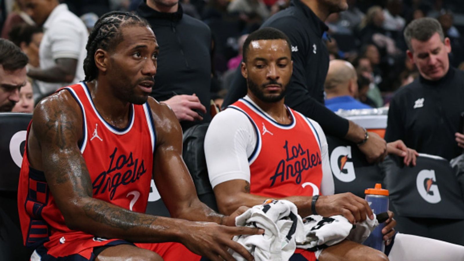 LA Clippers Injury Report: Will Norman Powell and Kawhi Leonard play against the Atlanta Hawks? Kawhi Leonard and Norman Powell in the frame