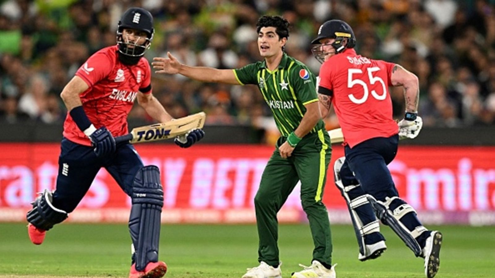 'There's this perception, that Pakistan has best seamers. I'm like, no!': England's World Cup winner believes Pakistan's pace trio 'not the best in the business' Pakistan's Naseem Shah (C) gestures as England's Moeen Ali (L) and England's Ben Stokes (R) run between the wickets during the ICC men's T20 World Cup 2022 final at The Melbourne Cricket Ground (MCG) in Melbourne on November 13, 2022.
