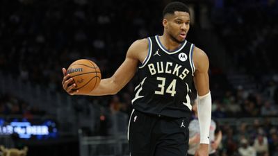 Milwaukee Bucks Injury Report: Will Giannis Antetokounmpo feature against Indiana Pacers? SportsTak