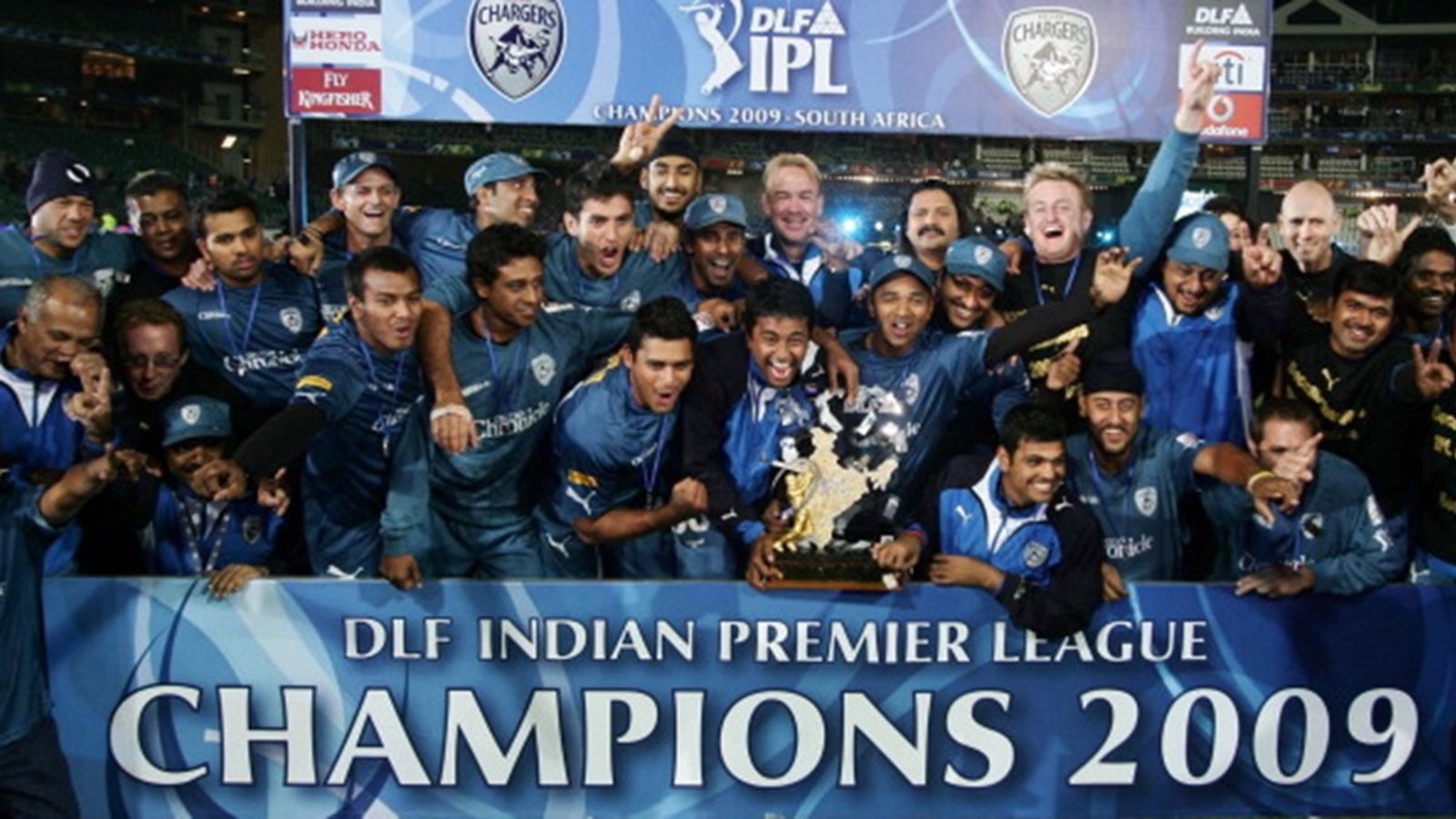 5 IPL teams which are no longer a part of the league, know how many seasons they played and how they were eliminated Deccan Chargers team lifts trophy of IPL 2 at Wanderers Cricket Ground on May 25, 2009 in Johannesburg, South Africa.