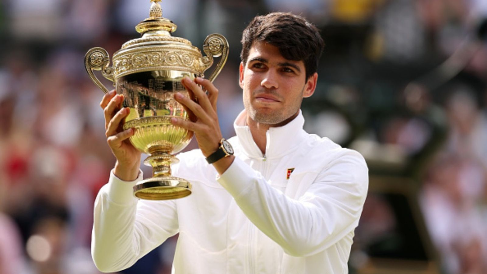 World No.3 Carlos Alcaraz Names His Top Five Soccer Players, Does Cristiano Ronaldo and Lionel Messi make the cut? Carlos Alcaraz in the frame