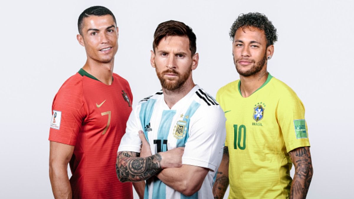 Why are male footballers like Lionel Messi and Cristiano Ronaldo millionaires and Women Players are not? FIFA Report makes major revelation Why are male footballers like Lionel Messi and Cristiano Ronaldo millionaires and Women Players are not? FIFA Report makes major revelation