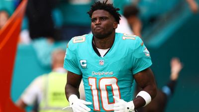 'I would not be shocked...' Former Green Bay Packers QB predicts blockbuster trade, claims Miami Dolphins could let go of Tyreek Hill on draft day SportsTak