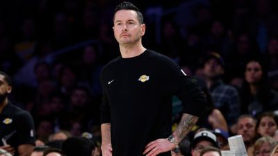 JJ Redick makes it clear as Lakers aim for top playoff seed, not play-in tournament SportsTak