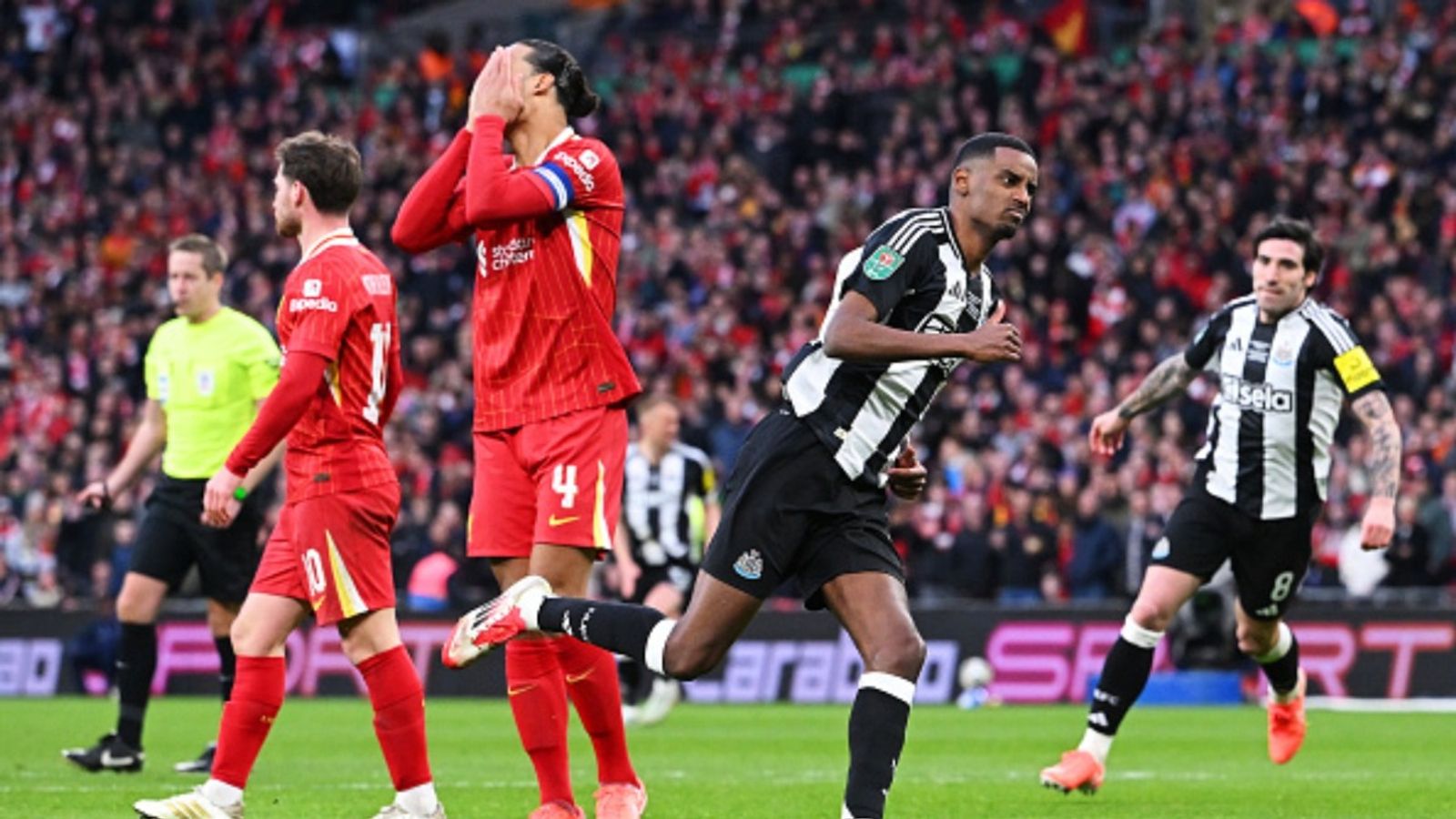 Liverpool's Premier League ambitions hit a snag as key star suffers gnarly injury Liverpool's Premier League ambitions hit a snag as key star suffers gnarly injury