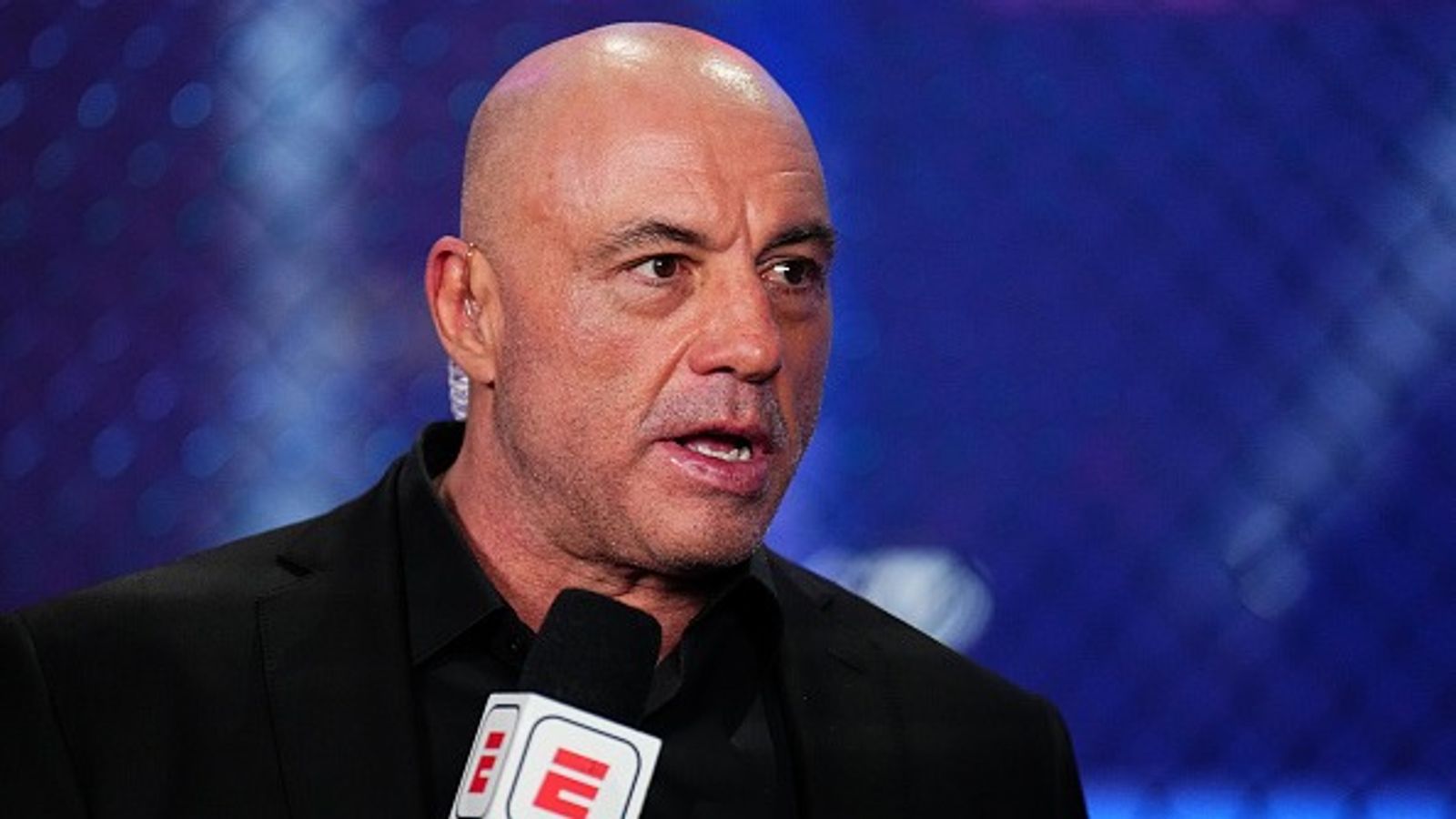 'I wonder what they’re gonna do with Topuria': UFC Commentator Joe Rogan Makes Blunt Opinion On Potential Islam Makhachev vs Ilia Topuria Title Fight 'I wonder what they’re gonna do with Topuria': UFC Commentator Joe Rogan Makes Blunt Opinion On Potential Islam Makhachev vs Ilia Topuria Title Fight