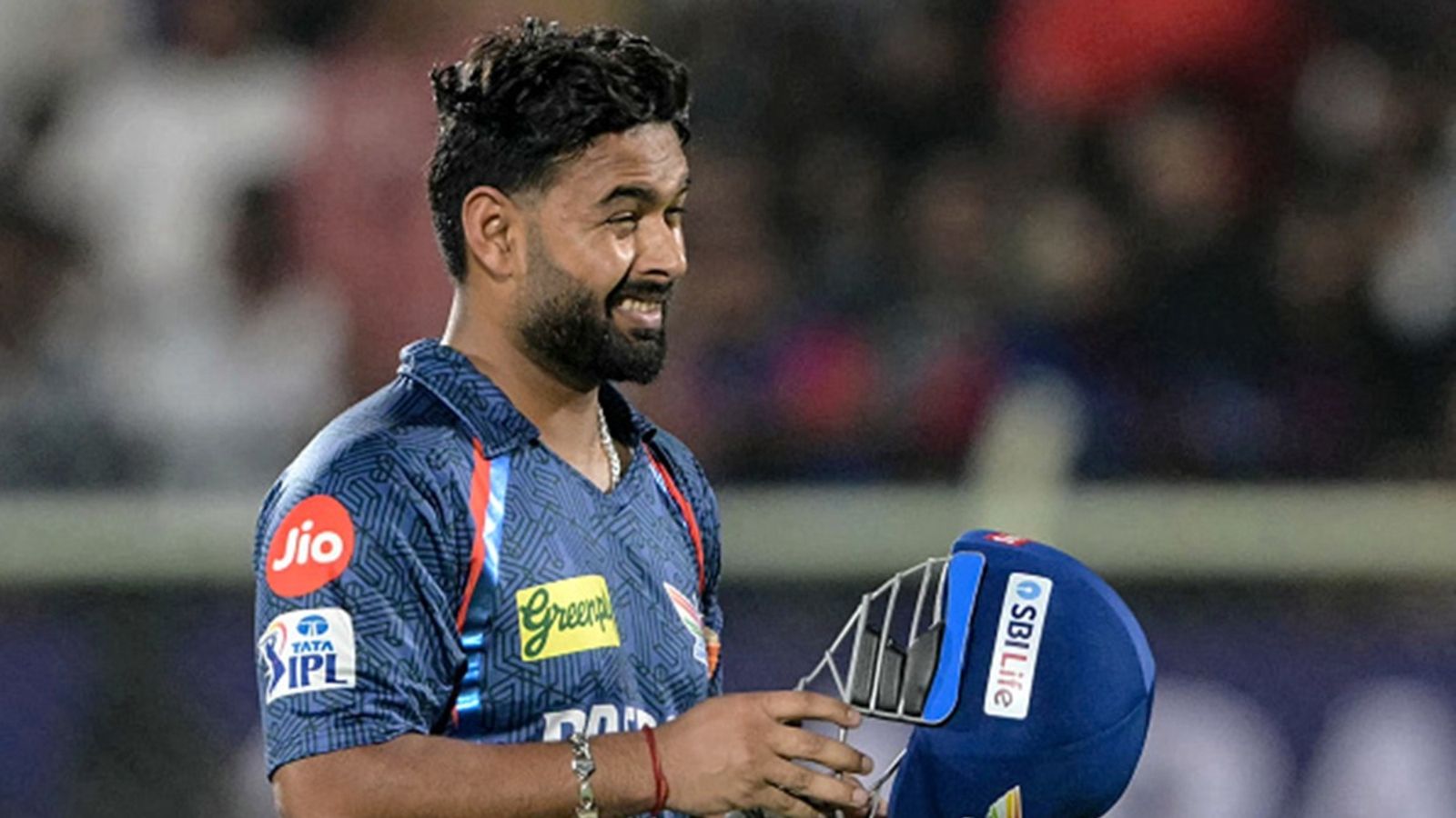 Good news for Rishabh Pant's LSG after defeat vs DC! Star pacer clears fitness test ahead of clash against SRH Lucknow Super Giants' captain Rishabh Pant reacts as he walks back to the pavilion after his dismissal during the Indian Premier League (IPL) match against Delhi Capitals at the Y.S. Rajasekhara Reddy cricket stadium in Visakhapatnam on March 24, 2025.