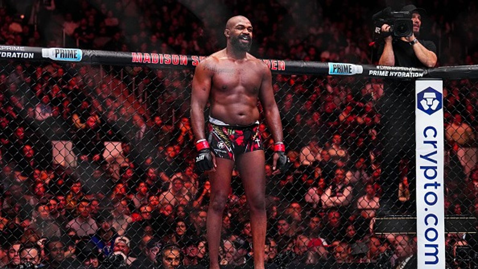Former WWE Superstar Eyes Career Switch to MMA, Trains with UFC Heavyweight Champion Jon Jones Former WWE Superstar Eyes Career Switch to MMA, Trains with UFC Heavyweight Champion Jon Jones