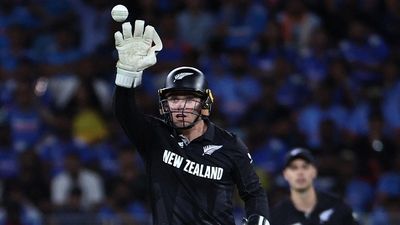 Massive Setback for New Zealand! Skipper Tom Latham ruled out of ODI series against Pakistan, 33-year-old announced as replacement New Zealand's wicketkeeper Tom Latham catches the ball during the ICC Champions Trophy one-day international