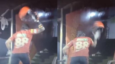Watch: Furious Nitish Kumar Reddy throws helmet in anger after falling prey to Ravi Bishnoi during SRH vs LSG IPL 2025 clash Furious Nitish Kumar Reddy throws helmet in anger after falling prey to Ravi Bishnoi during SRH vs LSG IPL 2025 clash