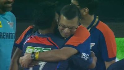 IPL 2025: LSG owner Sanjiv Goenka buries past disappointment, celebrates team's handsome win over SRH by giving a tight hug to Rishabh Pant LSG owner Sanjiv Goenka gives a tight hug to Rishabh Pant after Lucknow's emphatic 8-wicket win over SRH