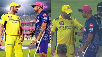 MS Dhoni meets and hugs injured Rahul Dravid after RR vs CSK IPL 2025 clash MS Dhoni meets Rahul Dravid after RR vs CSK clash