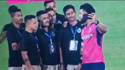 After 12 Lakh fine, Riyan Parag now faces backlash over behaviour with Assam Police - video goes viral Riyan Parag taking selfie with ground staff after RR vs CSK match