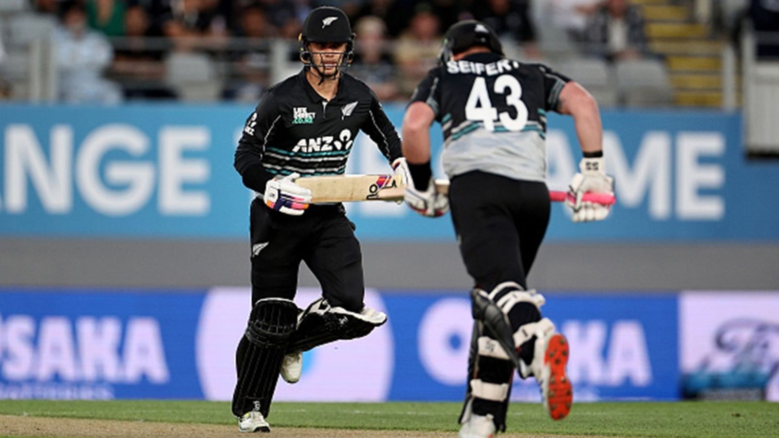 Huge blow to New Zealand as star in-form player ruled out of 2nd ODI against Pakistan, batter who scored 38-ball 97 recalled after 6 years Mark Chapman and Tim Seifert of New Zealand run between wickets during game three of the Men's T20I series against Pakistan at Eden Park, on March 21, 2025, in Auckland.