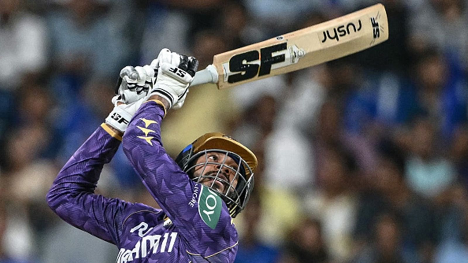 'Repeatedly attempting fancy shots... the pressure of his heavy price tag is...': KKR legend questions Venkatesh Iyer's approach after poor show vs Mumbai Indians Kolkata Knight Riders' Venkatesh Iyer watches the ball after playing a shot during the Indian Premier League (IPL) match against Mumbai Indians at the Wankhede Stadium in Mumbai on March 31, 2025.