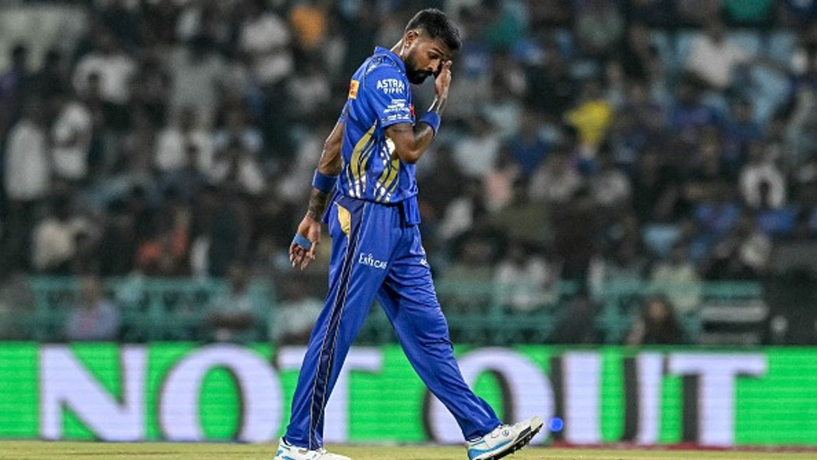 'Don't want to be harsh on them': Hardik Pandya backs MI bowlers despite shoddy show against RCB 'Don't want to be harsh on them': Hardik Pandya backs MI bowlers despite shoddy show against RCB